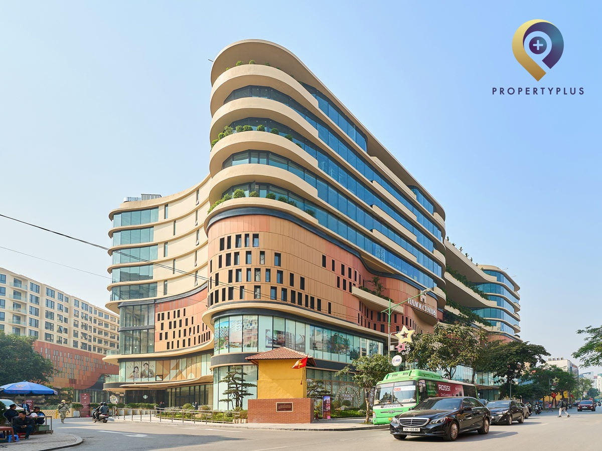 Toàn cảnh tòa nhà Tiến Bộ Plaza nhìn từ phố Nguyễn Thái Học - hình ảnh từ Property Plus